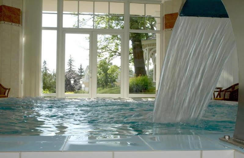 Orea Spa Hotel San Remo マリアーンスケー・ラーズニェ エクステリア 写真