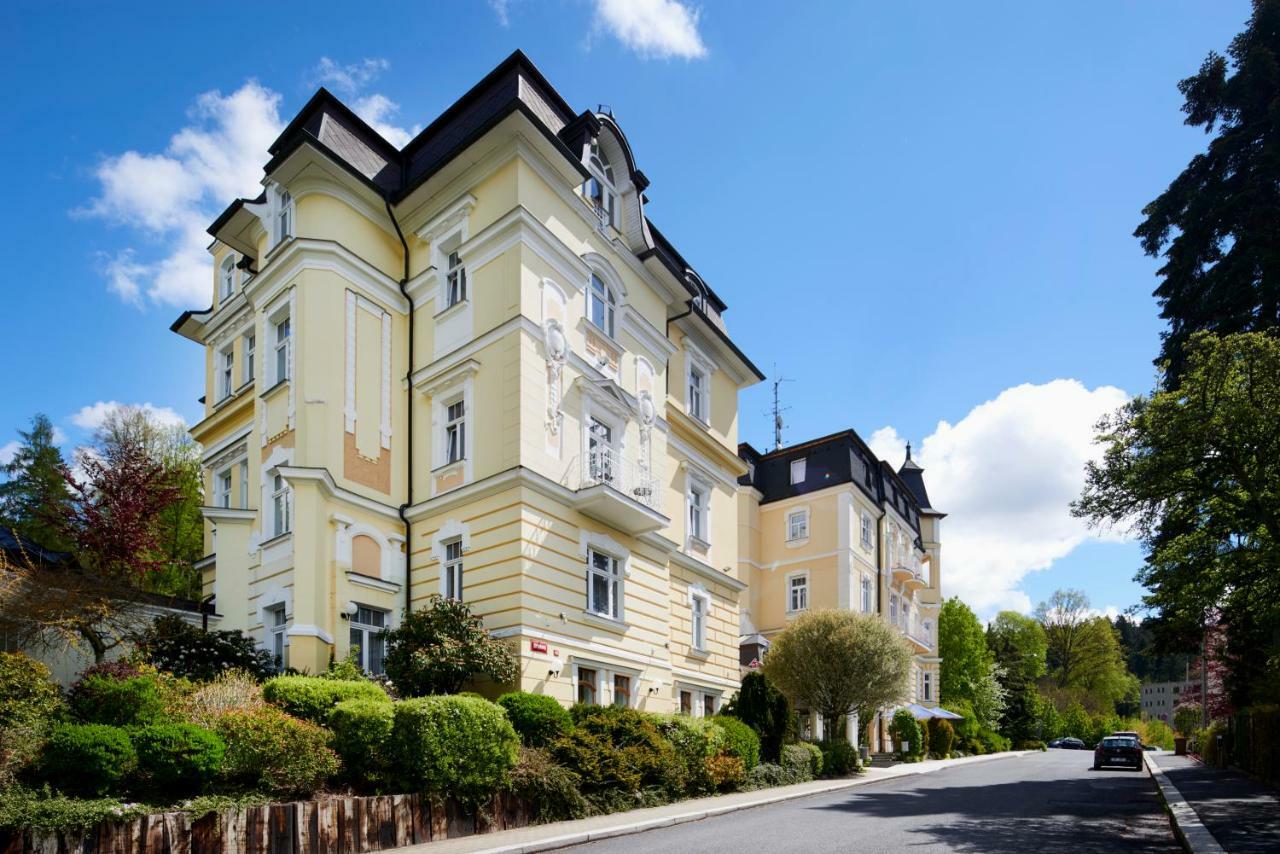 Orea Spa Hotel San Remo マリアーンスケー・ラーズニェ エクステリア 写真